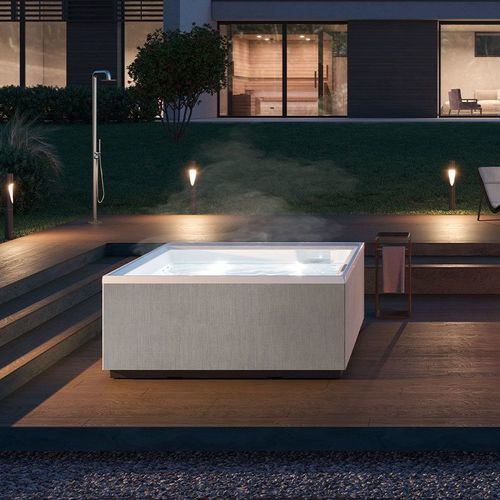 Spa fuoriterra - DIVINA - NOVELLINI - quadrata / rettangolare / 3 posti