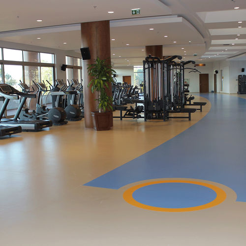 Pavimentazione sportiva da interno - TARAFLEX™ SURFACE - Gerflor - Contract Sport & Contract Flooring - minerale / per sale polivalenti / ad alta resistenza