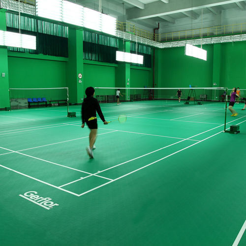Pavimentazione sportiva da interno - TARAFLEX® BADMINTON 4.5  - Gerflor - Contract Sport & Contract Flooring - in vinile / per sale polivalenti / 100% riciclabile