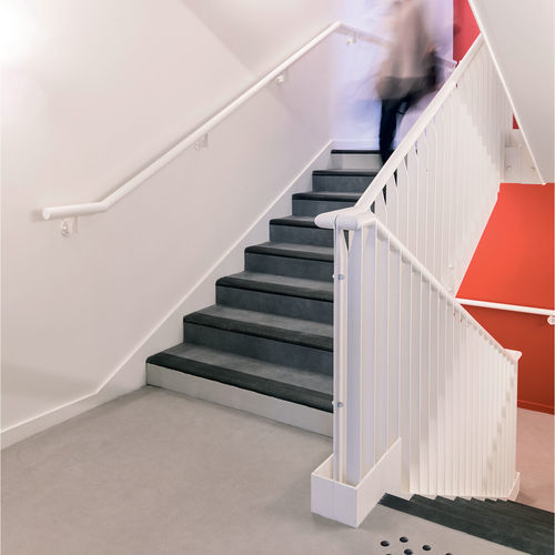 Pavimento per scala - TARASTEP PRO  - Gerflor - Contract Sport & Contract Flooring - in vinile / da interno / per ufficio