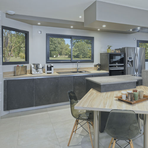 Cucina contemporanea - DJIN : BÉTON - PYRAM INDUSTRIES - in legno / in resina / con isola