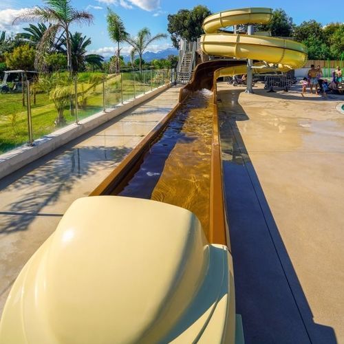 Scivolo acquatico girevole - Diffazur Piscines - dritto / per parco acquatico / per piscina pubblica