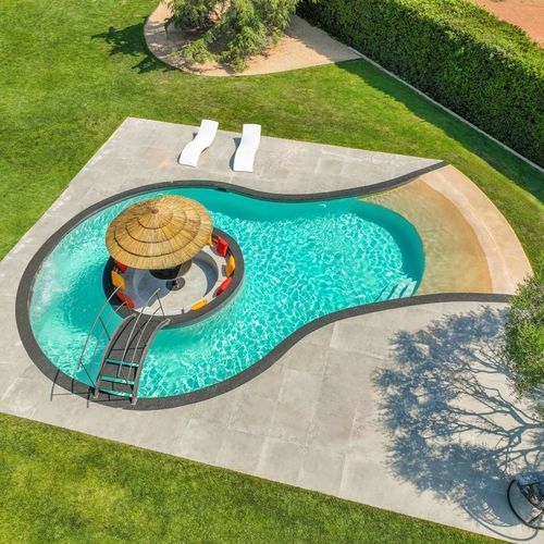 Piscina su misura - FORME LIBRE - Diffazur Piscines - da esterno / interrata / in calcestruzzo