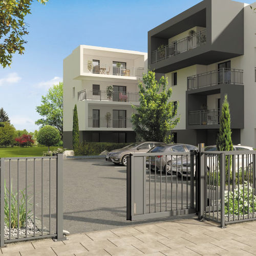 Cancello autoportante - ALLIX® - DIRICKX - in metallo / a sbarre / a motore