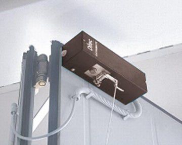 Automazione per porta pieghevole - DOR - Ditec