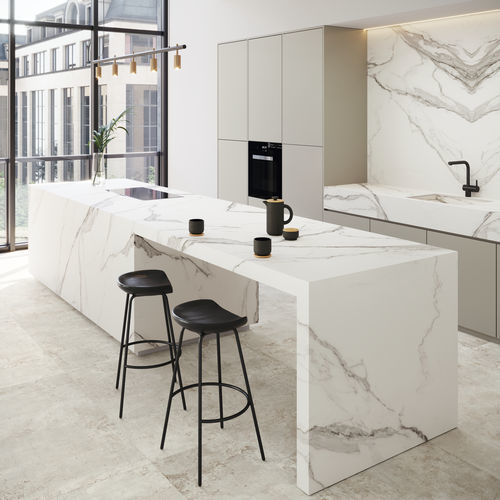 Piano di lavoro in gres porcellanato - COVERLAM TOP ESTATUARIO EXTRA - GRESPANIA CERAMICA - da esterno / bianco / opaco