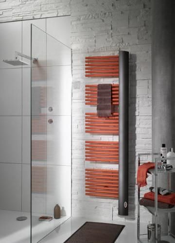 Scaldasalviette ad acqua calda - CLIPPER - AUC - ACOVA - contemporaneo / in metallo / da parete