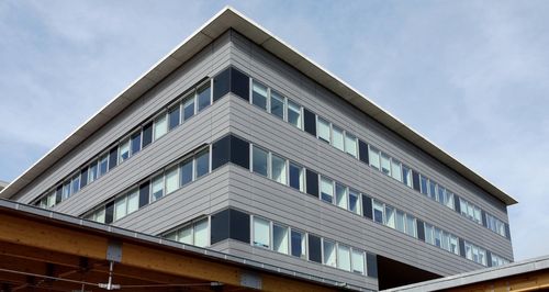 Rivestimento di facciata in pannelli - Profil à emboîtement VMZINC - VM Building Solutions - in metallo / in zinco / con scanalature