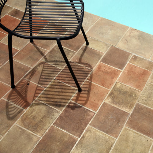Piastrella in terracotta - ANTIQUAIRE  - TERRES CUITES DE RAUJOLLES - levigata / patinata / da esterno