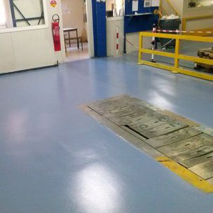Pavimento in resina - NEOTHANE® - TLM SYSTEMS - in poliuretano / per il settore terziario / in rotoli
