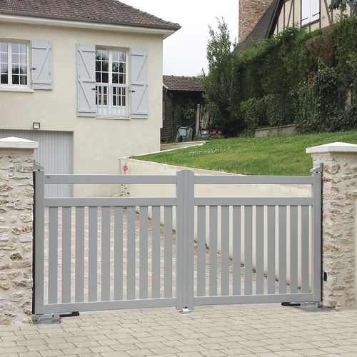 Cancello battente - Gamme CONTEMPORAINE - Bazin - SIB - in alluminio termolaccato / a sbarre / a motore