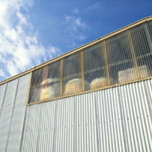 Rivestimento di facciata in pannelli - ONDOMETAL® - SEDPA - in fogli / in acciaio galvanizzato / in PVC