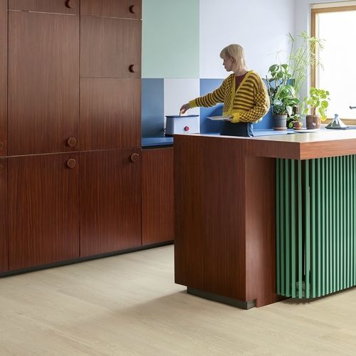 Pavimento in vinile - ALPHA - QUICK-STEP - da interno / per gradini / per ufficio