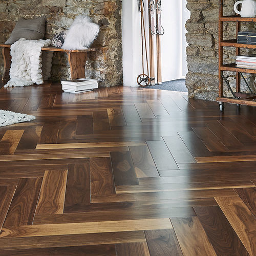 Parquet multistrato - PANAGET - in noce / a spina di pesce / satinato