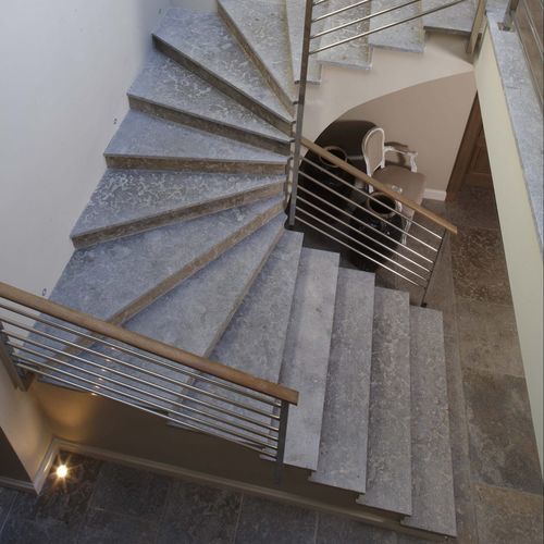 Scala a chiocciola - AUBEROCHE MANGANÈSE - OCCITANIE PIERRES - con gradini in pietra / in calcestruzzo / per uso residenziale