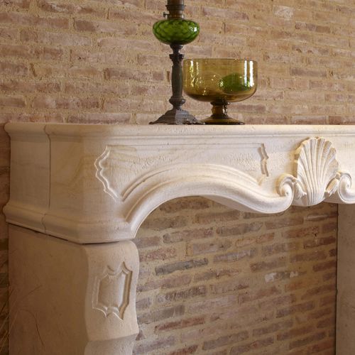 Cornice per camino Luigi XV - OCCITANIE PIERRES - in pietra