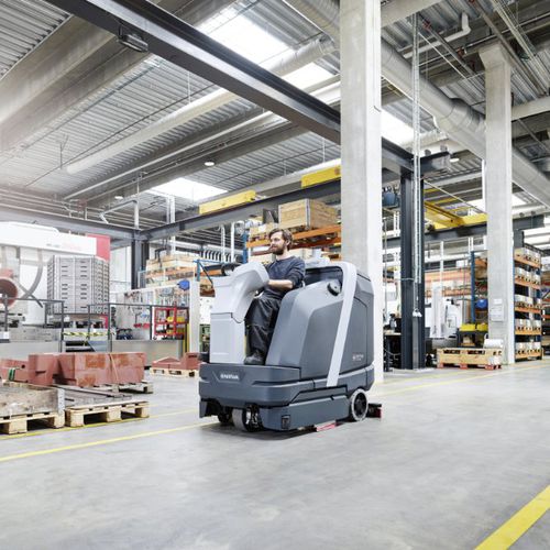 Pulitrice uomo a bordo - SC6000 860D - NILFISK - a batteria