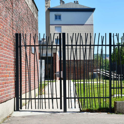 Cancello pivotante - OOROSOO™ - NORMACLO - in acciaio galvanizzato / in acciaio con rivestimento a polvere / a sbarre