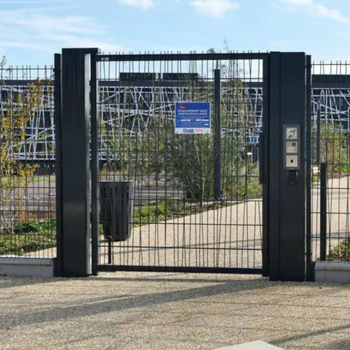 Recinzione a maglia saldata -  RESILOG™ OOBAMBOO™ - NORMACLO - per spazio pubblico / in acciaio galvanizzato / in acciaio con rivestimento a polvere