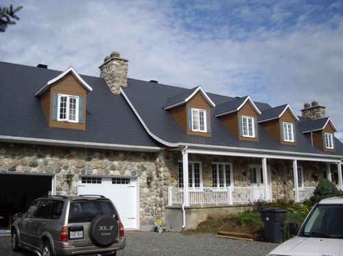 Pannello per coperture polimerico - NOVISLATE® - NOVIK - aspetto tegola / a tenuta stagna / con pannelli con protezione UV