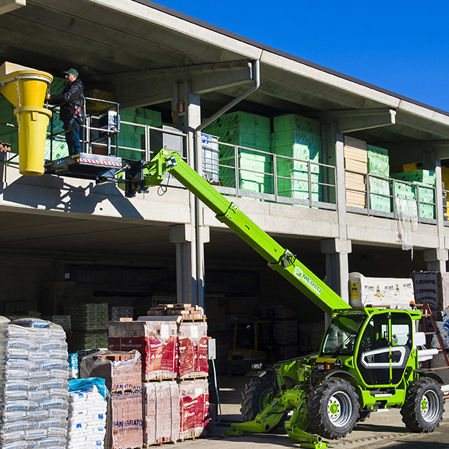 Movimentatore telescopico di carico - P 35.11 - MERLO - per movimentazione / di sollevamento / per cantiere