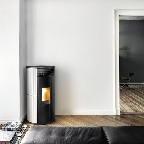Termostufa a pellet - PAD - MCZ - 10 kW...20 kW / 20 kW...50 kW / da appoggio