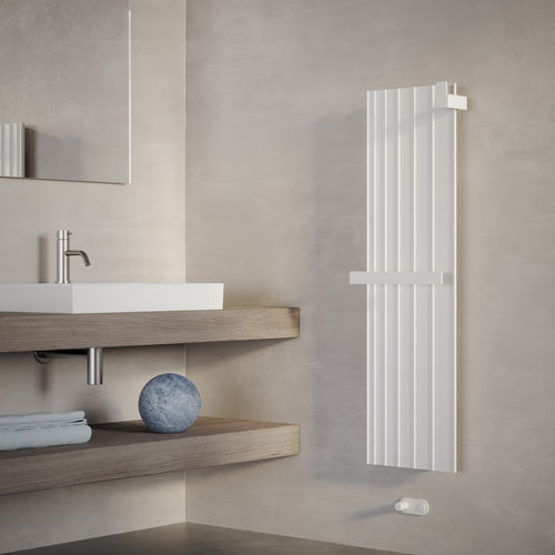 Radiatore contemporaneo - TRACCIA - Caleido srl - elettrico / ad acqua calda / 501 w...750 w