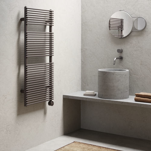 Scaldasalviette contemporaneo - Colibrì - Caleido srl - elettrico / ad acqua calda / 501 w...750 w