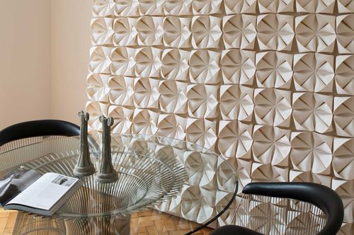 Pannello decorativo da parete - Anne Kyyrö Quinn - in tessuto / 3D