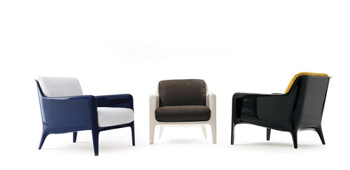 Poltrona contemporanea - COCCA - Arflex - in plastica / con rivestimento rimovibile / di Carlo Colombo