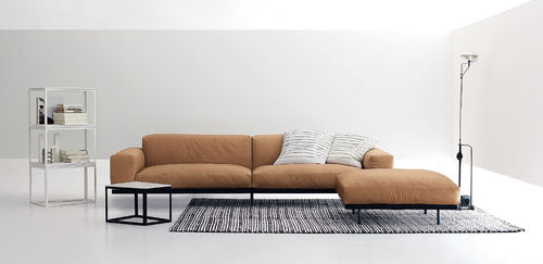 Ottomana contemporanea - NAVIGLIO - Arflex - imbottita