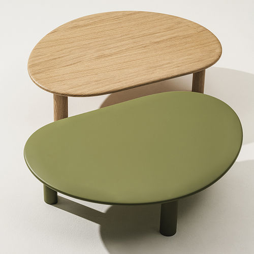 Tavolino basso contemporaneo - GHIA - Arper - impiallacciato in legno / in MDF / in terrazzo