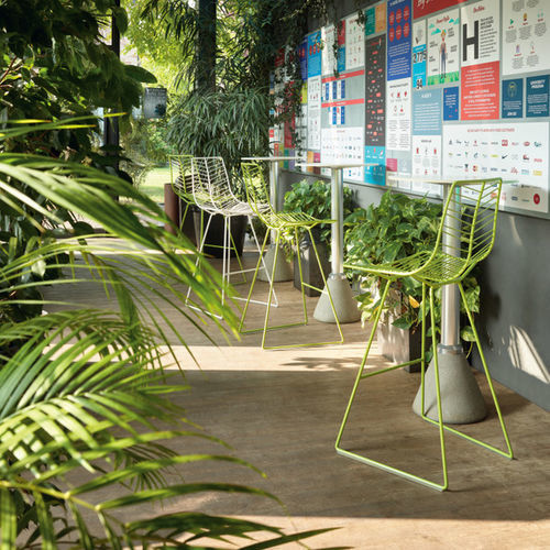 Sedia alta contemporanea - LEAF  - Arper - per terrazza / da interno / in acciaio con rivestimento a polvere