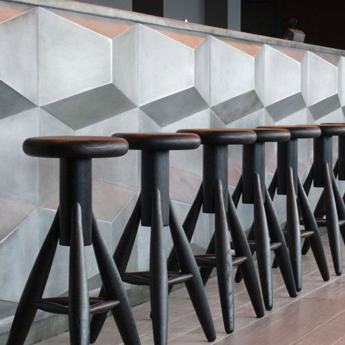 Sgabello da bar contemporaneo - ROCKET  - Artek - in rovere / in legno laccato / con supporto in quercia