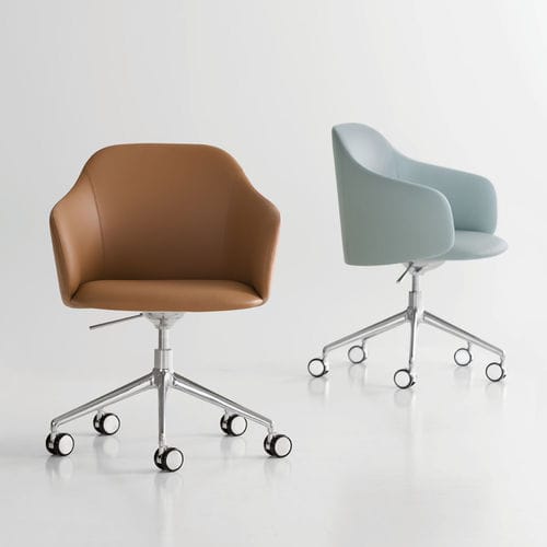 Sedia visitatore contemporanea - PRELUDE - BERNHARD design - da interno / in pelle / in tessuto
