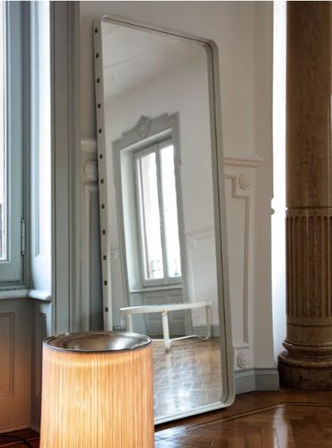 Specchio a muro - ADNET - GUBI - contemporaneo / verticale / rettangolare
