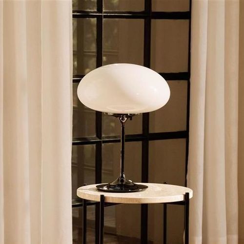 Lampada da tavolo - STEMLITE - GUBI - in cromo / in opalina / in vetro