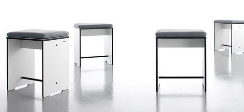 Sgabello contemporaneo - RIVA - Conmoto - in legno
