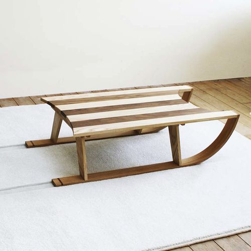 Tavolino basso design originale - SLEDGE  - Duffy London - in legno / per uso residenziale / da interno