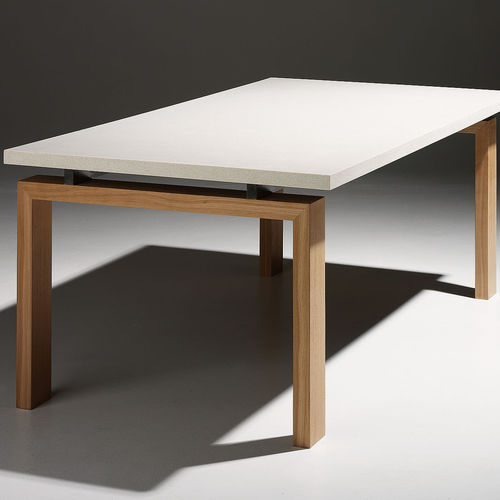 Tavolo da pranzo contemporaneo - TAMMI - DURAT - in rovere / in Solid Surface / con supporto in quercia