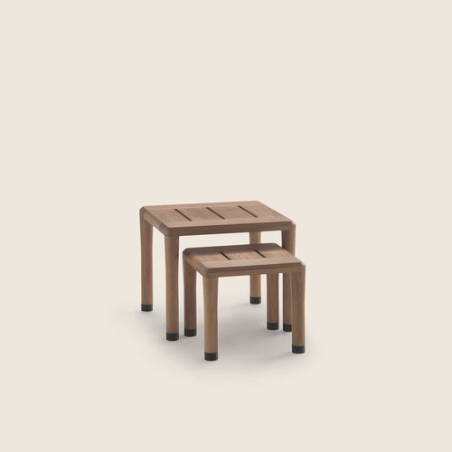 Tavolino basso contemporaneo - KOBO OUTDOOR - FLEXFORM - in iroko / con supporto in iroko / rettangolare