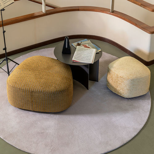 Pouf contemporaneo - PIERRE - Flou - in tessuto / in pelle / altre forme