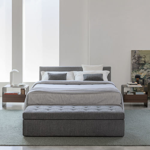 Letto matrimoniale - NOTTURNO - Flou - contemporaneo / imbottito / con testiera