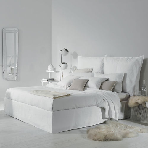 Letto matrimoniale - GERVASONI - contemporaneo / imbottito / con testiera