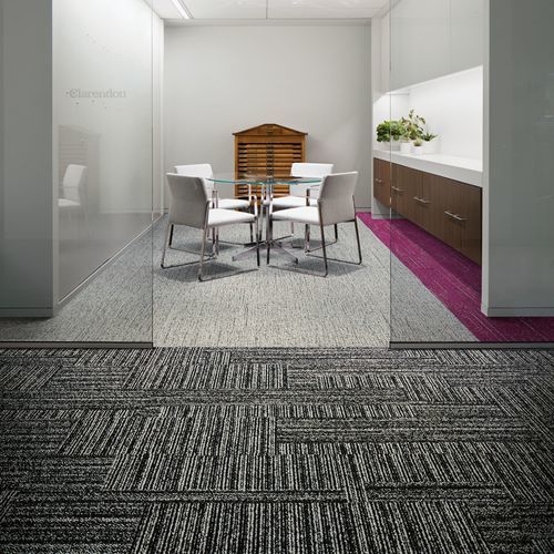 Moquette a quadrotte - DECIBEL  - Interface - tufted / bouclé / strutturata