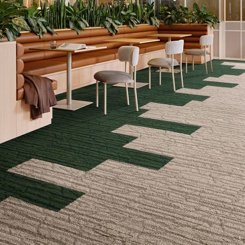 Moquette tufted - FIRST LIGHT - Interface - bouclé / strutturata / in nylon
