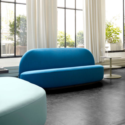 Divano design originale - ELYSEE - Ligne Roset - in tessuto / in pelle / in poliuretano