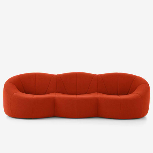Divano contemporaneo - PUMPKIN  - Ligne Roset - in tessuto / in schiuma di poliuretano / in pelle