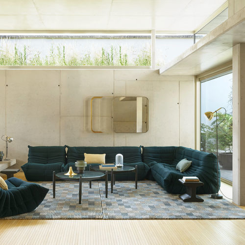 Divano modulare - TOGO - Ligne Roset - design / in tessuto / in pelle