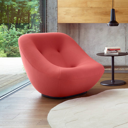 Poltrona design - BONNIE - Ligne Roset - in pelle / in schiuma di poliuretano / in tessuto